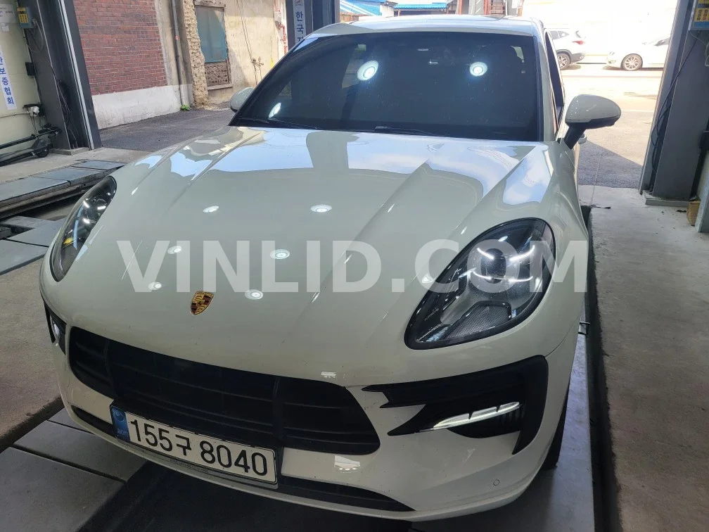 2020 Porsche Macan GTS - Photo 1