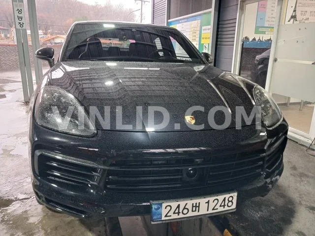 2020 Porsche Cayenne COUPE (5 Seater) - Photo 1