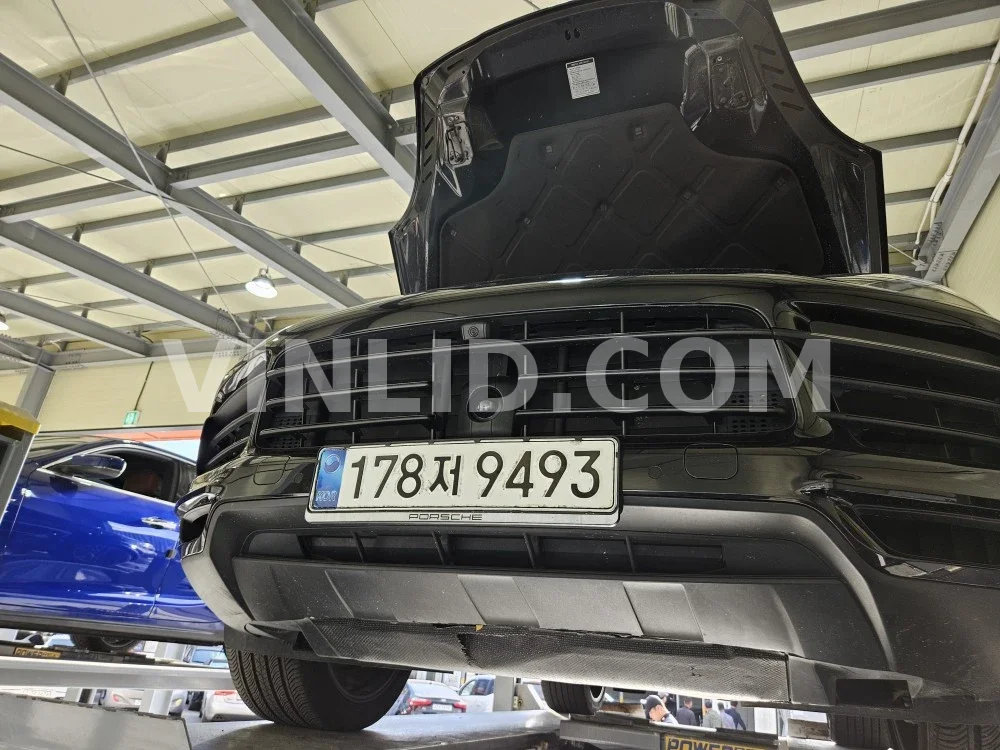 2021 Porsche Cayenne COUPE (5 Seater) - Photo 1