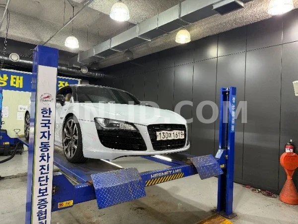 2012 Audi R8 - Photo 1