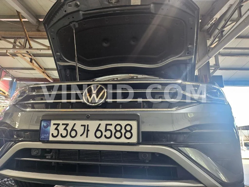 2023 Volkswagen Tiguan Allspace - Photo 1