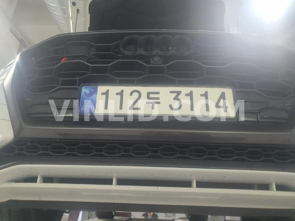 2021 Audi RS Q8 - Photo 1