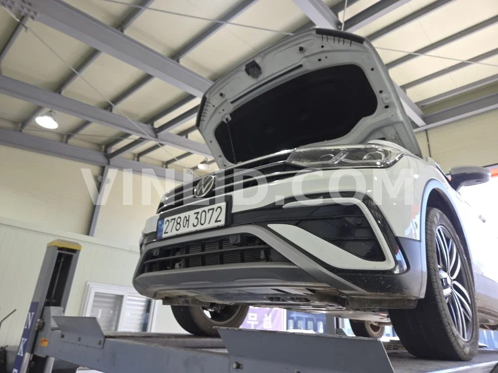 2023 Volkswagen Tiguan Allspace - Photo 1