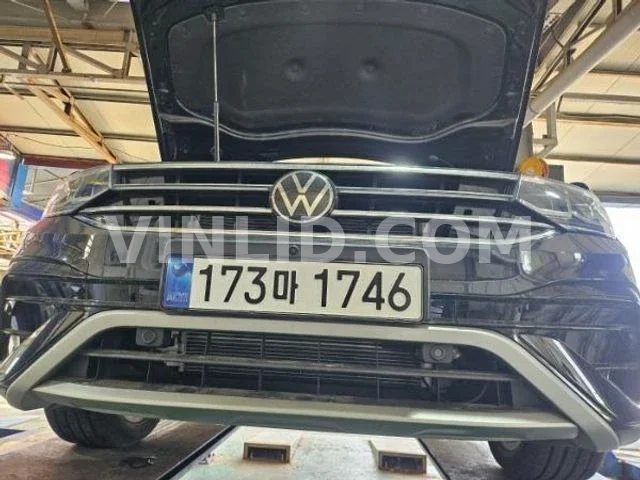 2024 Volkswagen Tiguan - Photo 1