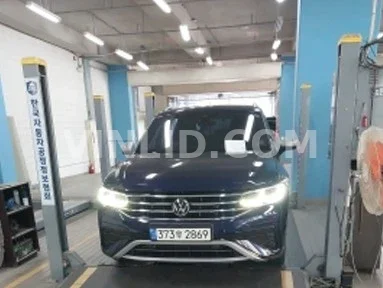 2022 Volkswagen Tiguan - Photo 1
