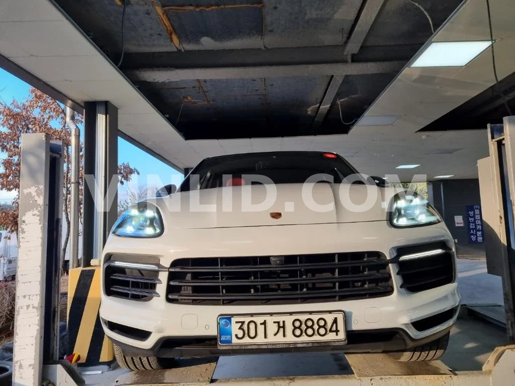 2020 Porsche Cayenne COUPE (5 Seater) - Photo 1