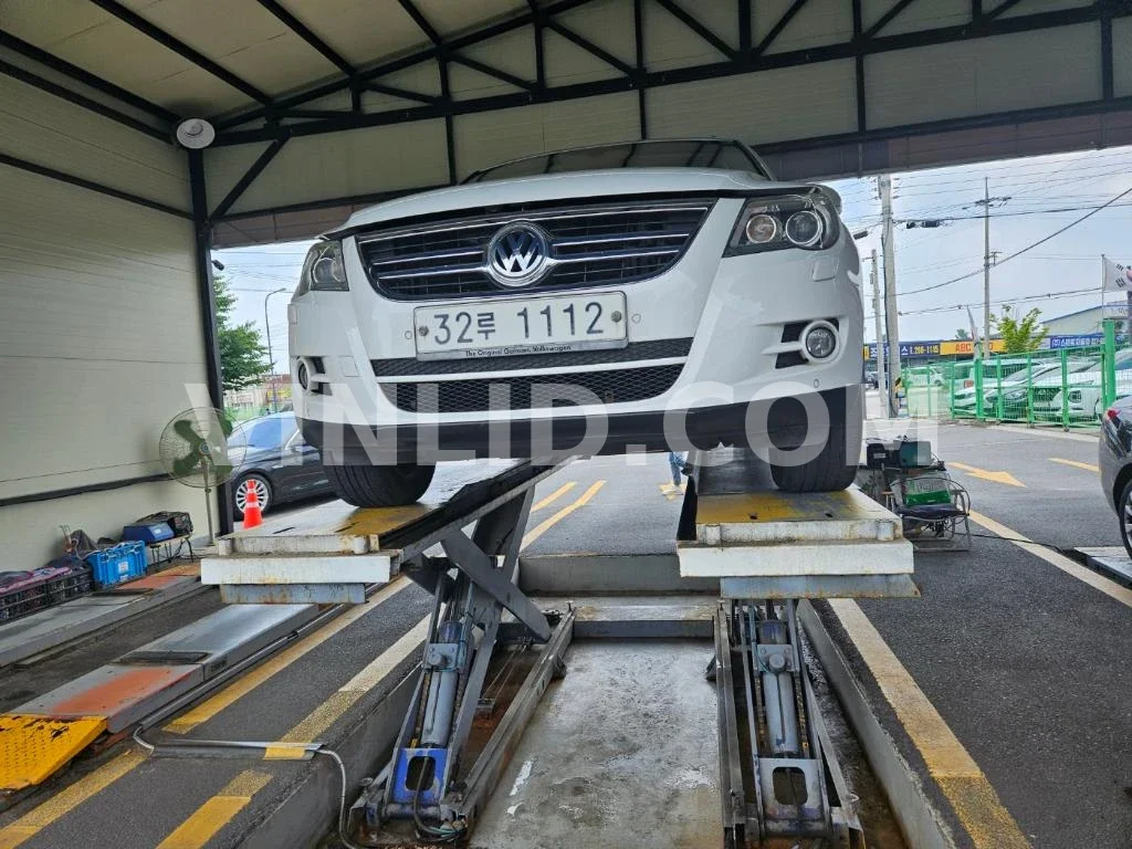 2010 Volkswagen Tiguan 2.0 TDI - Photo 1