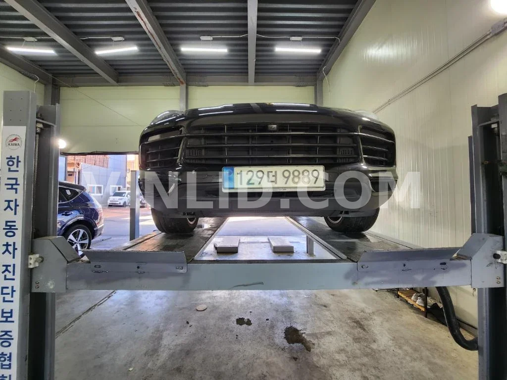 2020 Porsche Cayenne COUPE (5 Seater) - Photo 1