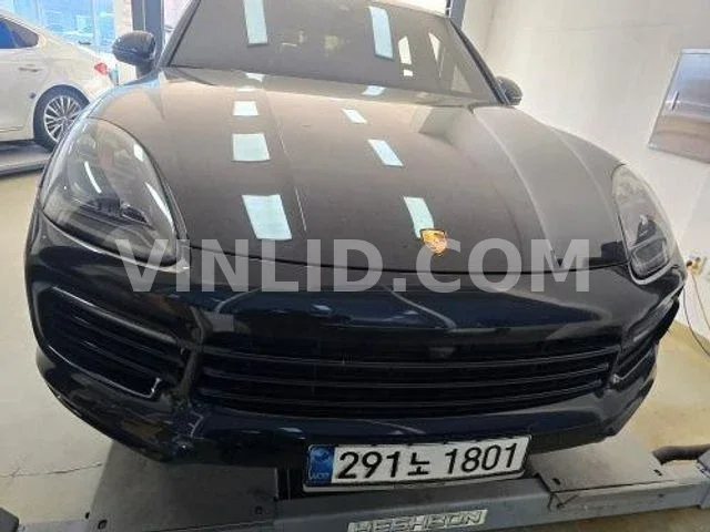 2020 Porsche Cayenne - Photo 1