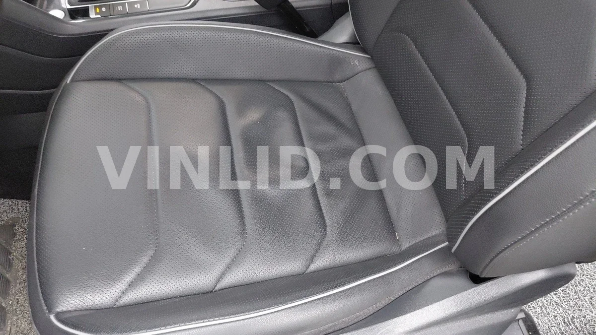 2023 Volkswagen Tiguan E - Photo 1