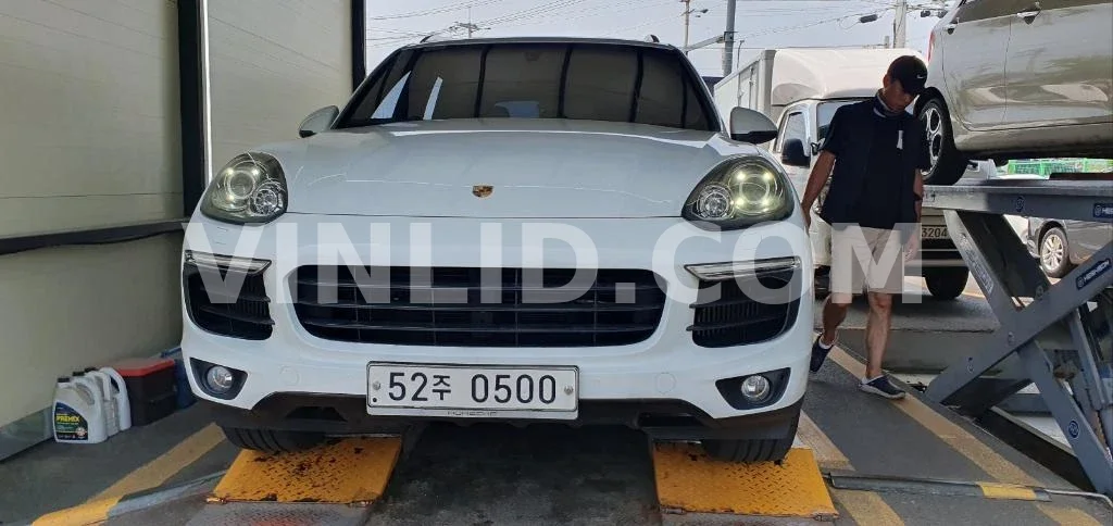 2016 Porsche Cayenne Diesel - Photo 1