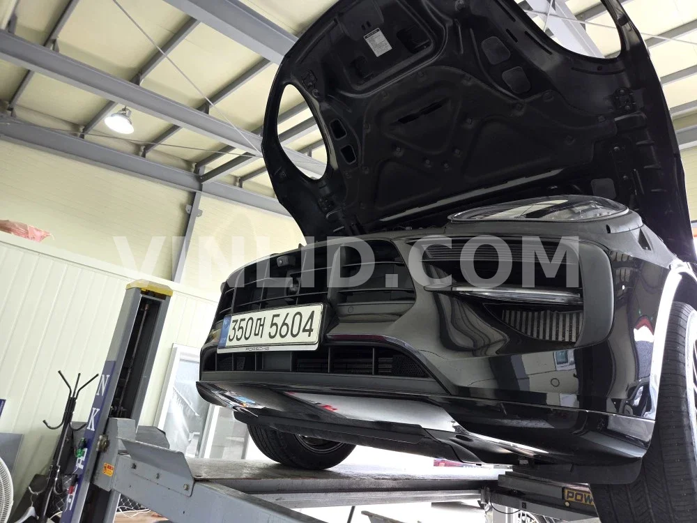 2021 Porsche Macan GTS - Photo 1