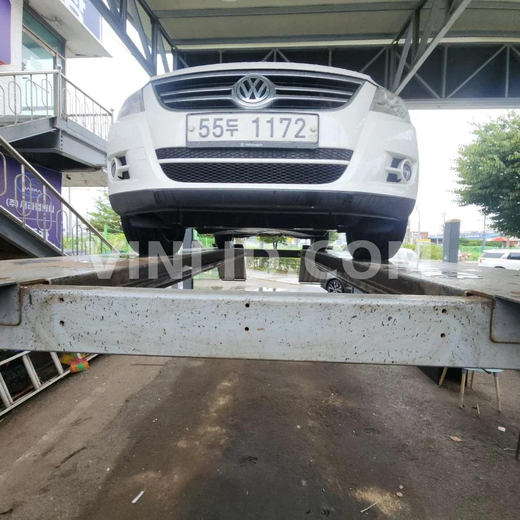 2009 Volkswagen Tiguan - Photo 1