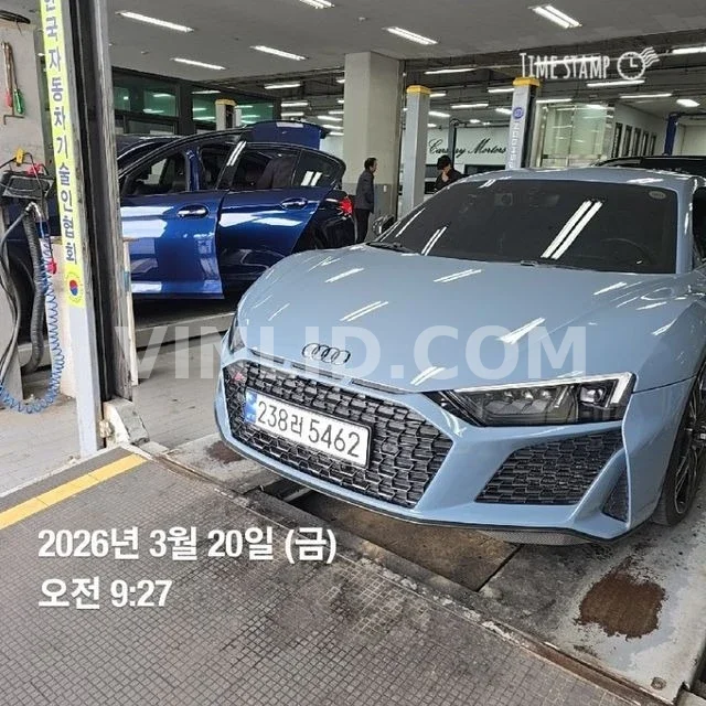 2021 Audi R8 - Photo 1