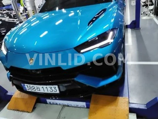 2024 Lamborghini Urus - Photo 1