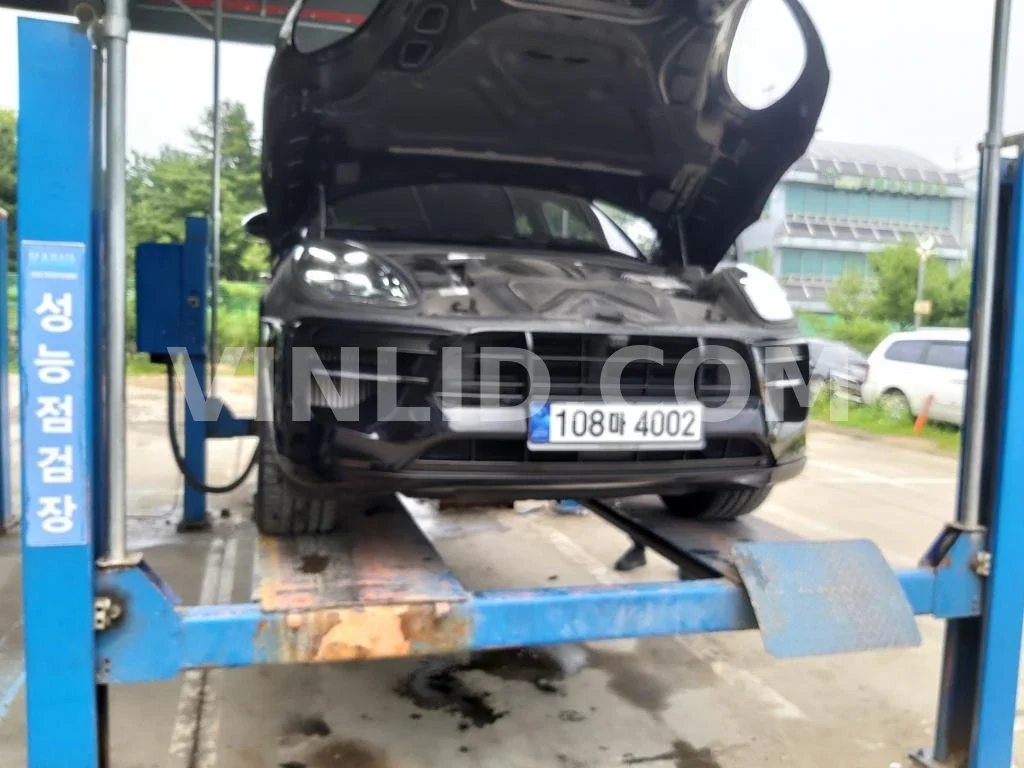 2021 Porsche Macan GTS - Photo 1
