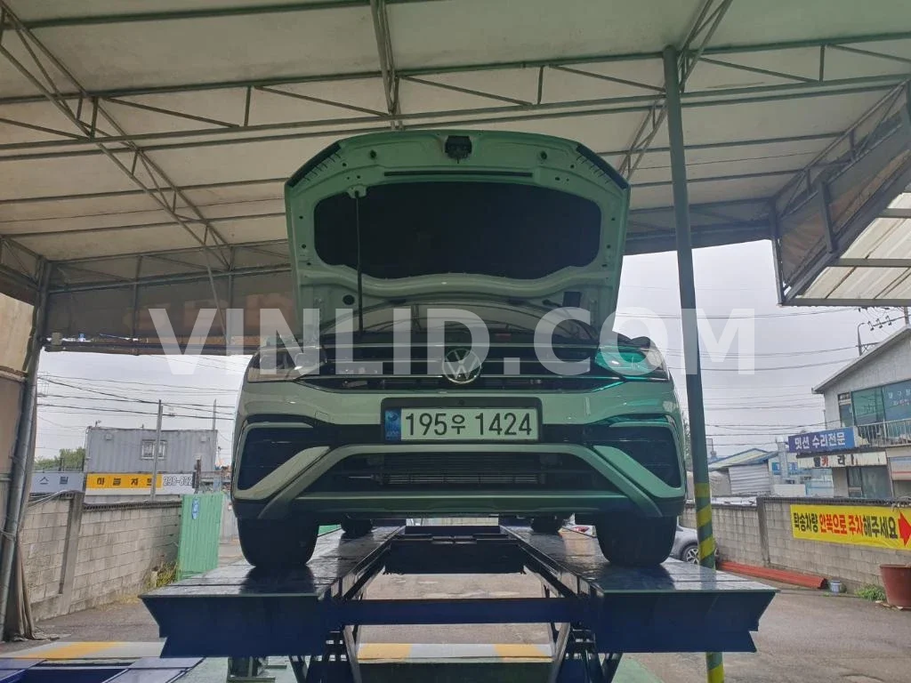 2023 Volkswagen Tiguan Allspace - Photo 1