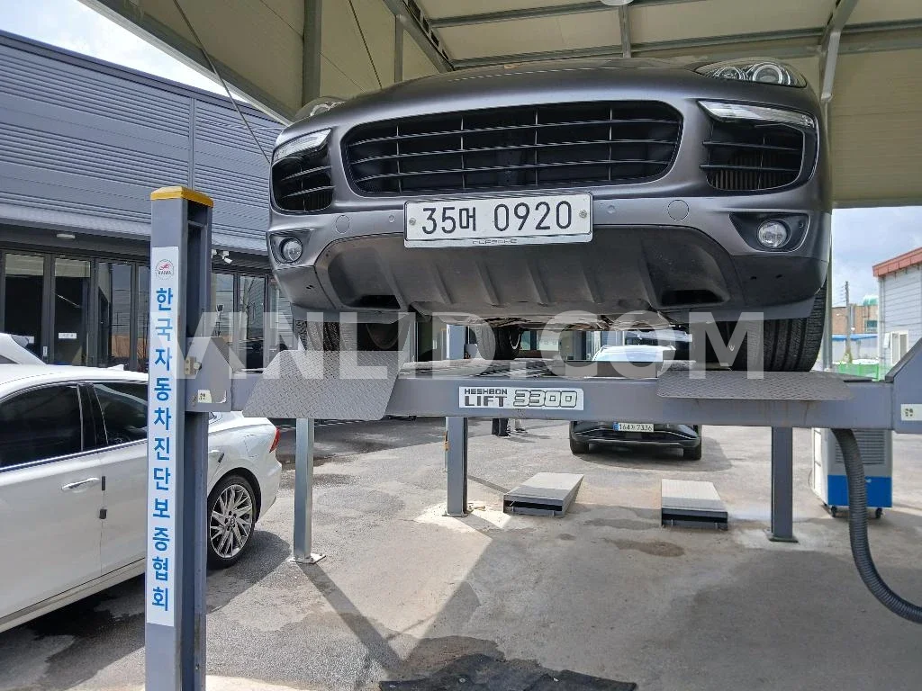 2016 Porsche Cayenne Diesel - Photo 1