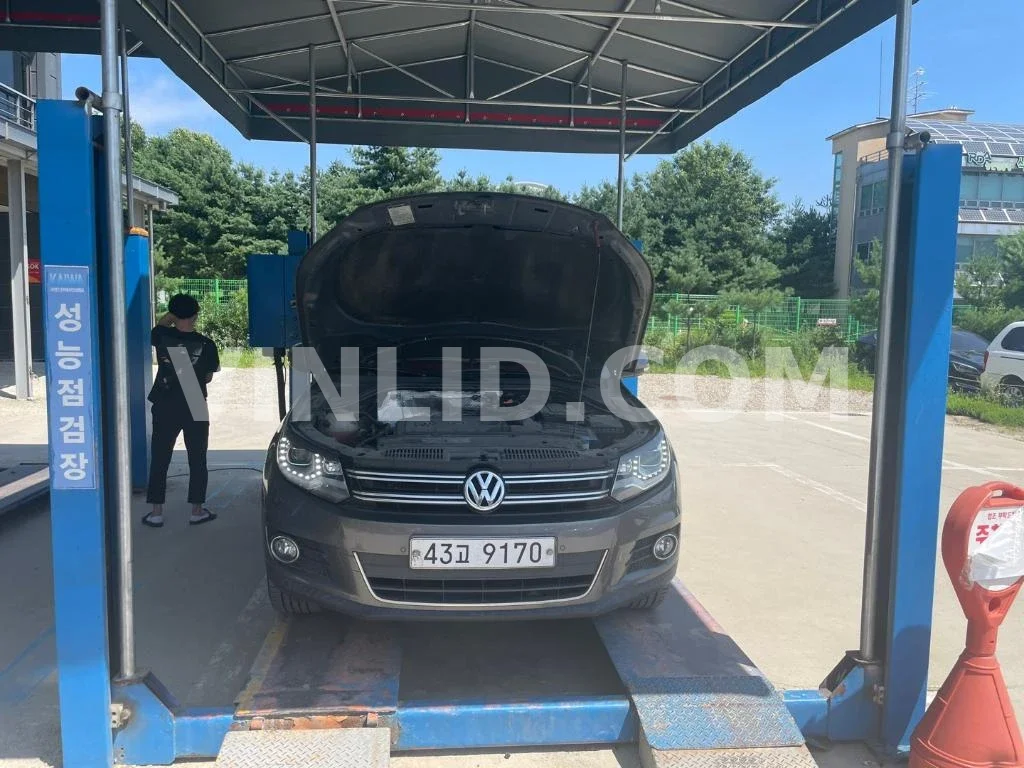 2012 Volkswagen Tiguan 2.0 TDI Blue Motion - Photo 1