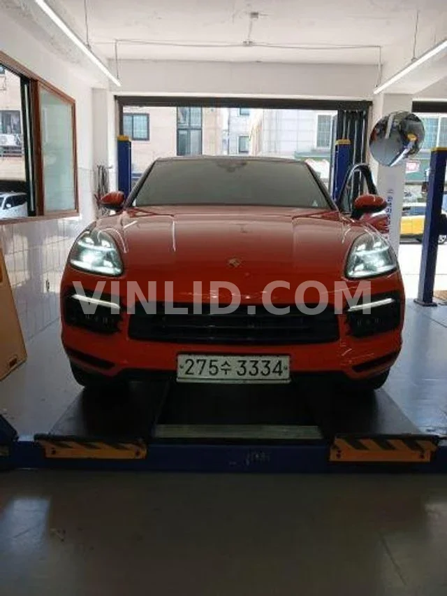 2020 Porsche Cayenne - Photo 1