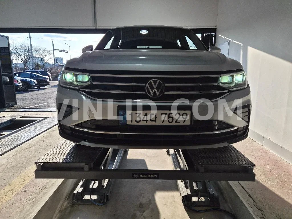 2023 Volkswagen Tiguan 2.0 TDI - Photo 1