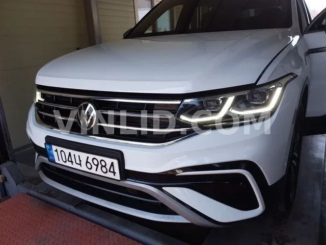 2023 Volkswagen Tiguan E - Photo 1