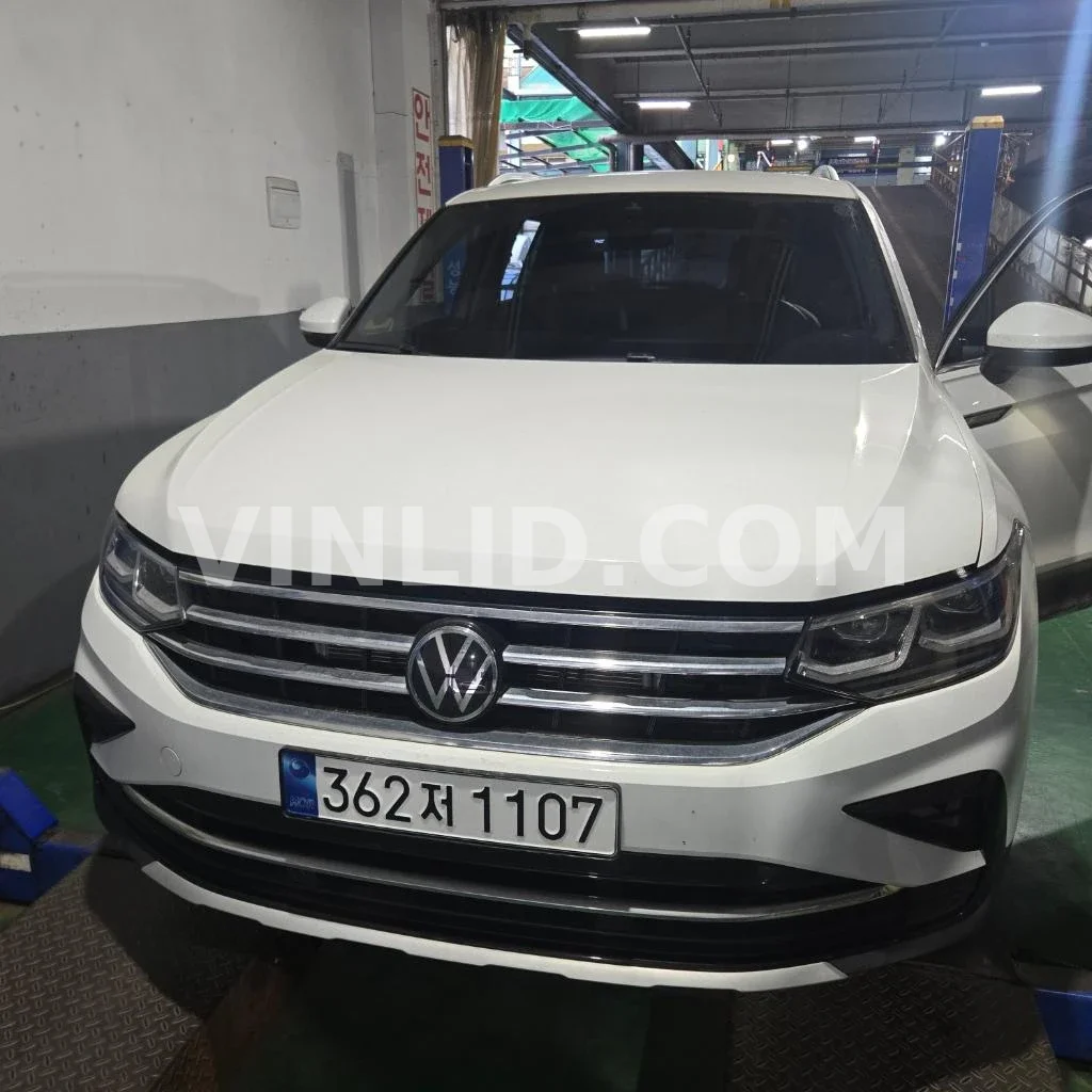 2023 Volkswagen Tiguan 2.0 TDI - Photo 1