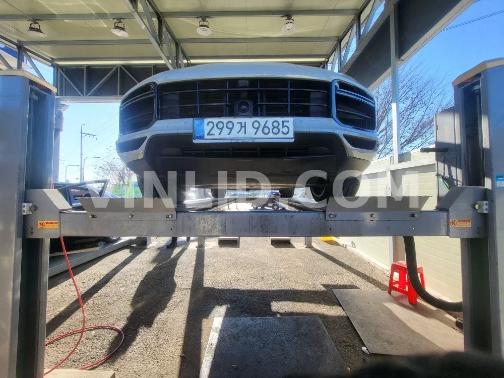 2021 Porsche Cayenne Turbo COUPE (5 Seater) - Photo 1