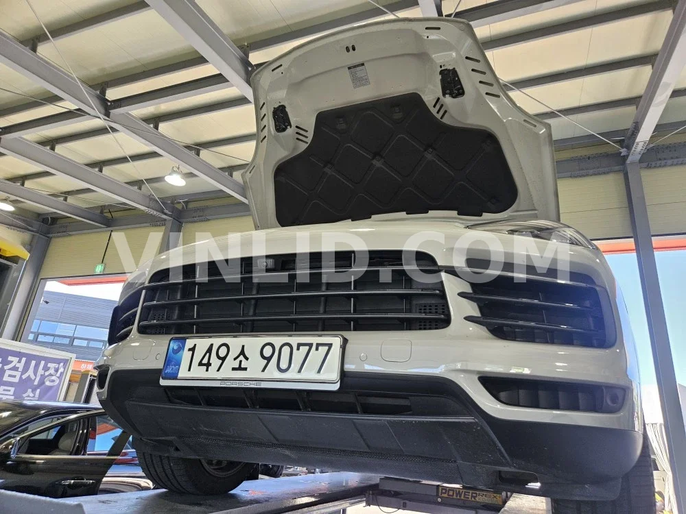 2021 Porsche Cayenne COUPE (5 Seater) - Photo 1