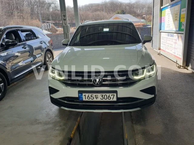 2023 Volkswagen Tiguan 2.0 TDI - Photo 1