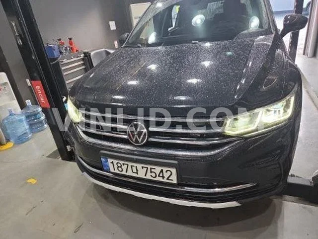 2023 Volkswagen Tiguan 2 - Photo 1