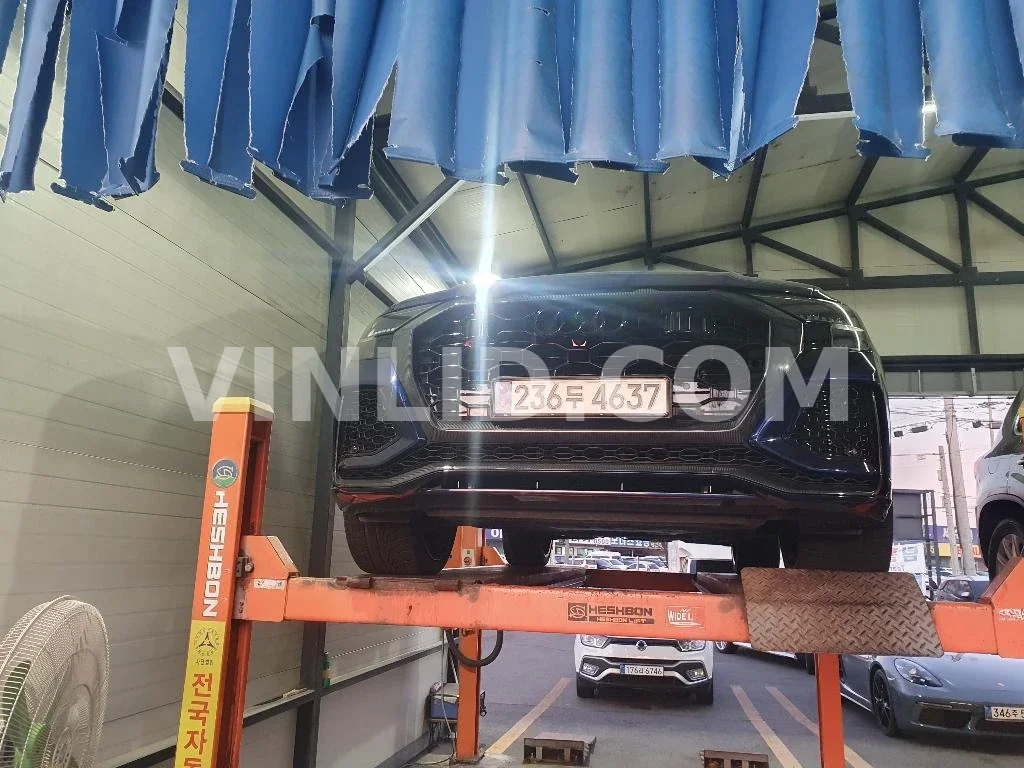 2021 Audi RS Q8 - Photo 1