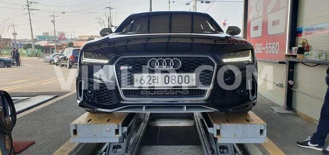 2016 Audi RS 7 4.0 TFSI quattro - Photo 1