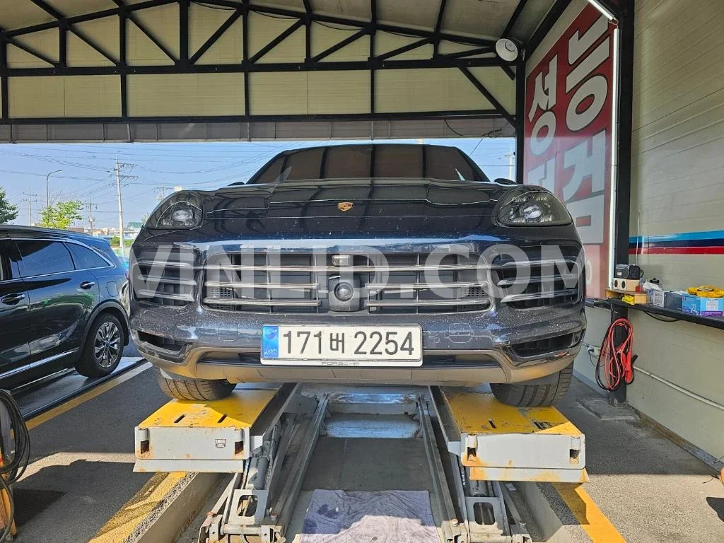 2022 Porsche Cayenne COUPE (5 Seater) - Photo 1