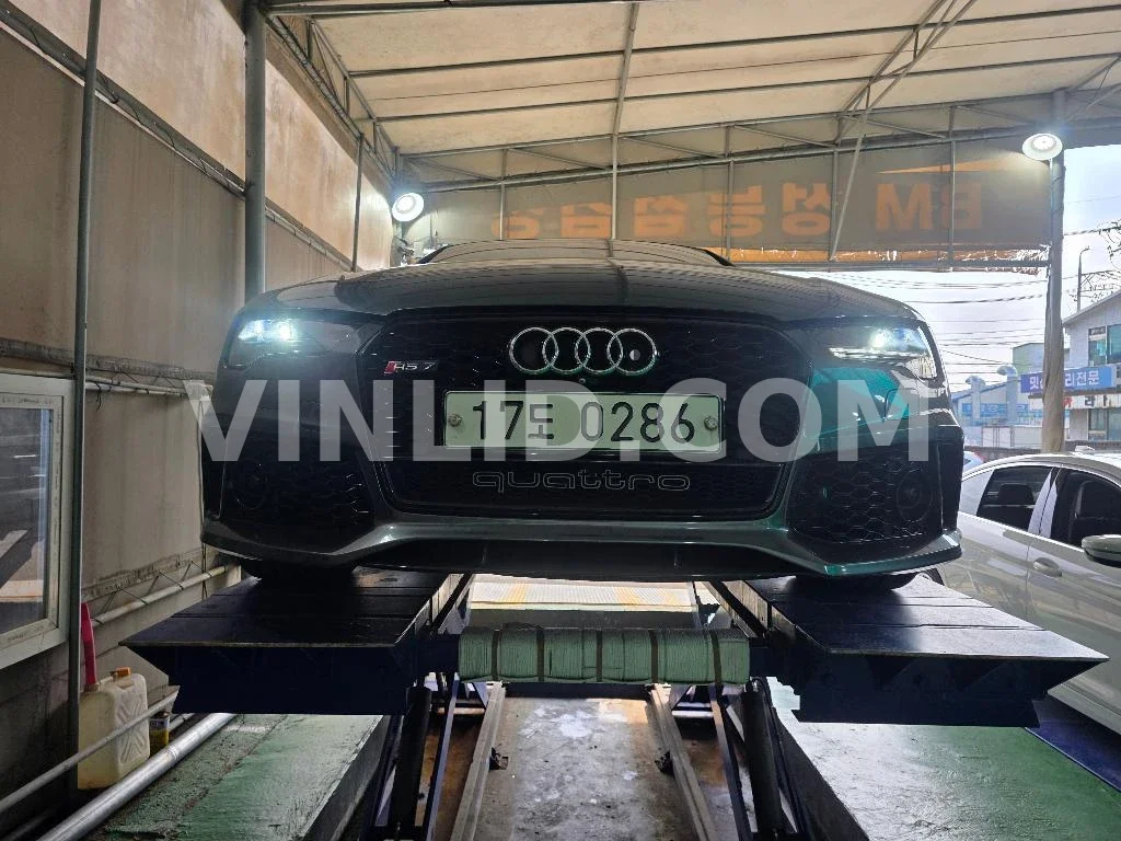 2016 Audi RS 7 Plus - Photo 1
