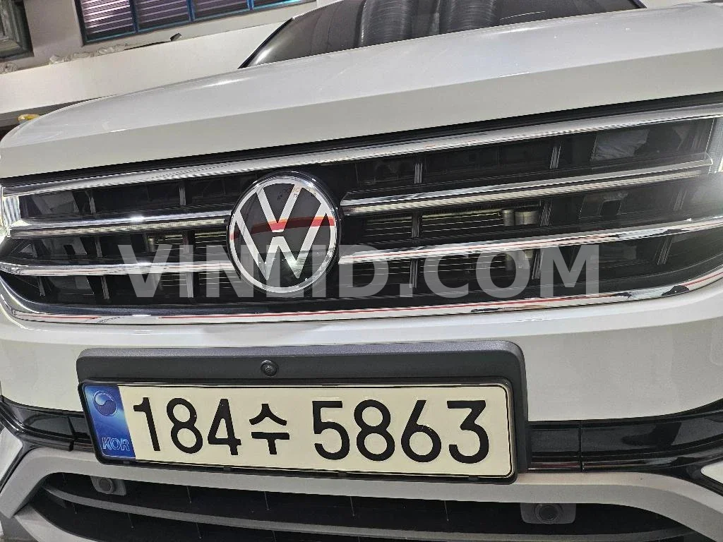 2023 Volkswagen Tiguan Allspace - Photo 1