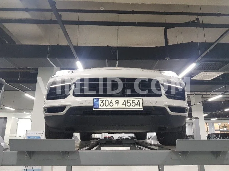 2021 Porsche Cayenne COUPE (5 Seater) - Photo 1