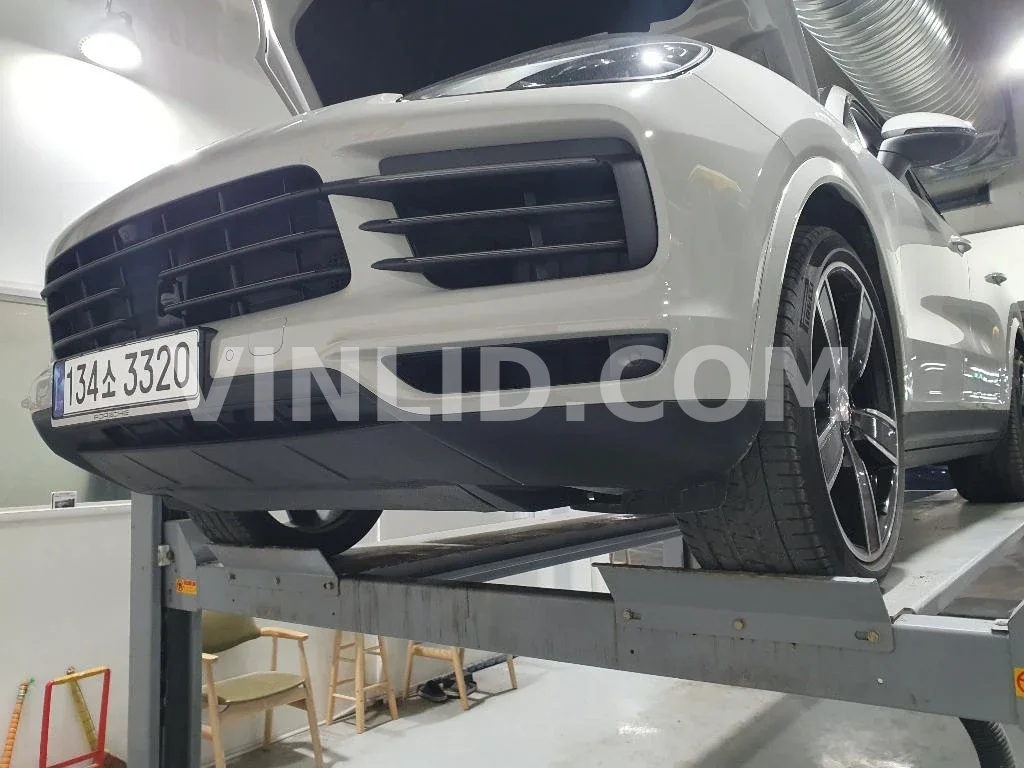 2023 Porsche Cayenne COUPE (5 Seater ) - Photo 1