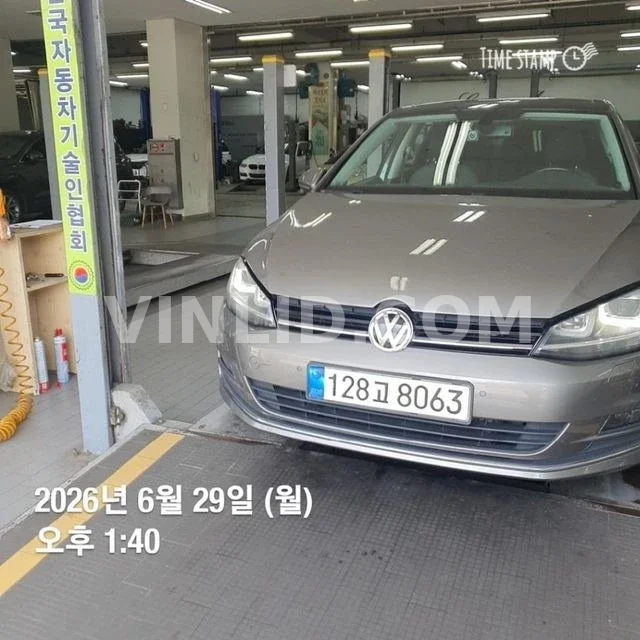 2016 Volkswagen Golf - Photo 1
