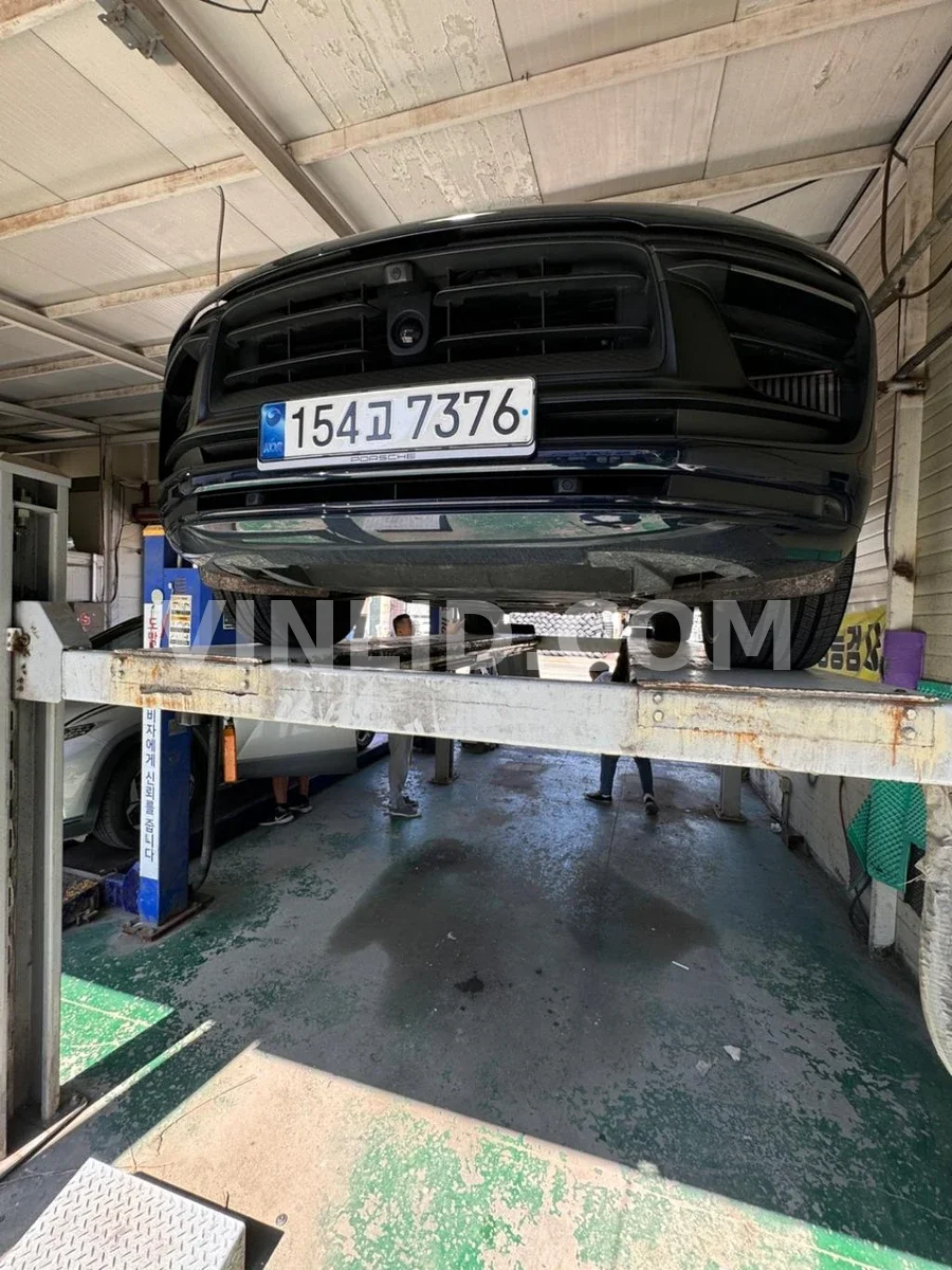 2022 Porsche Macan GTS - Photo 1