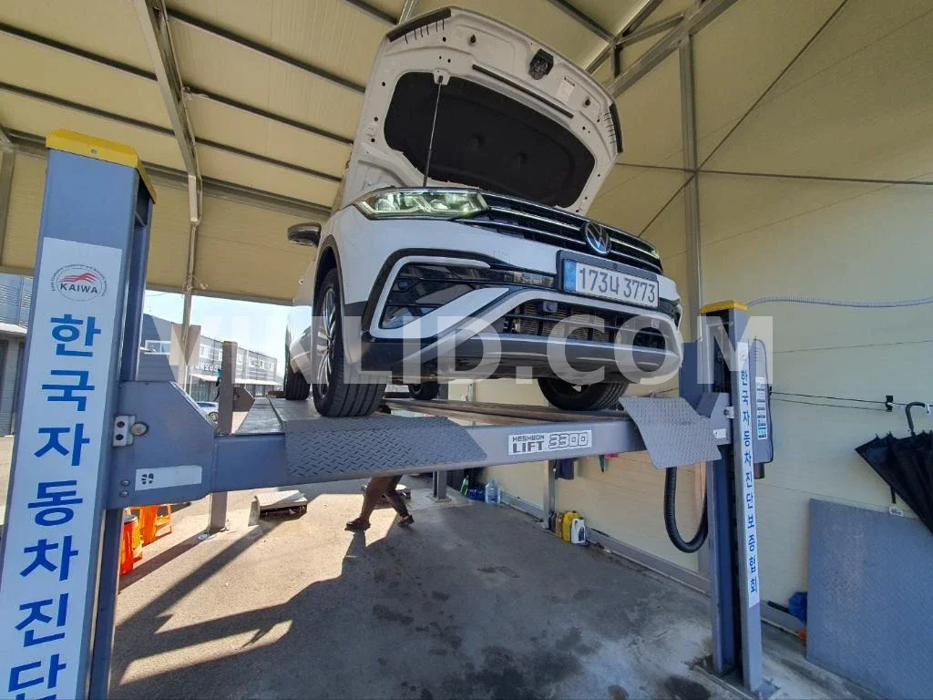2023 Volkswagen Tiguan Allspace - Photo 1