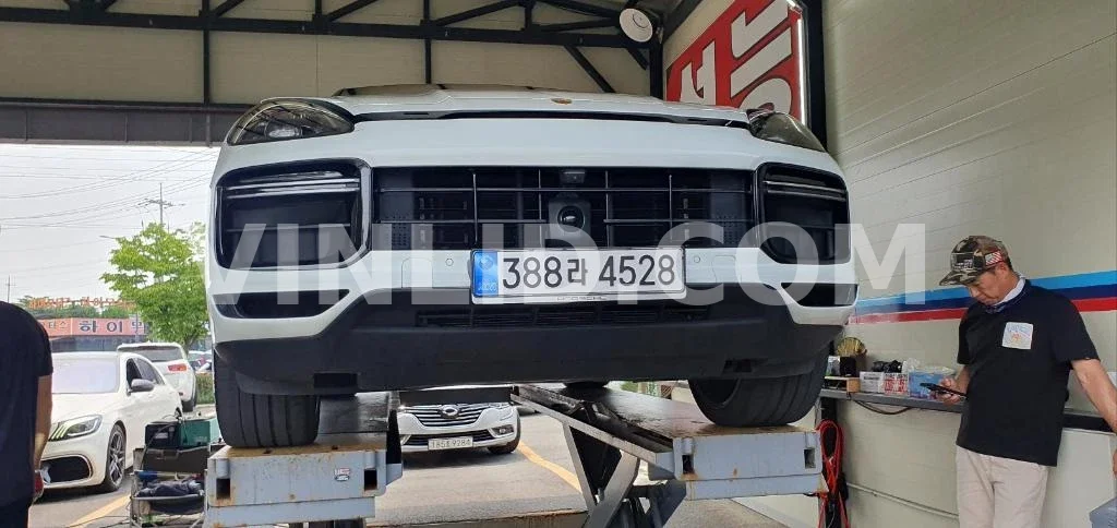 2020 Porsche Cayenne Turbo COUPE - Photo 1