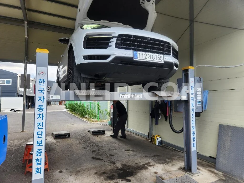 2020 Porsche Cayenne COUPE (5 Seater) - Photo 1