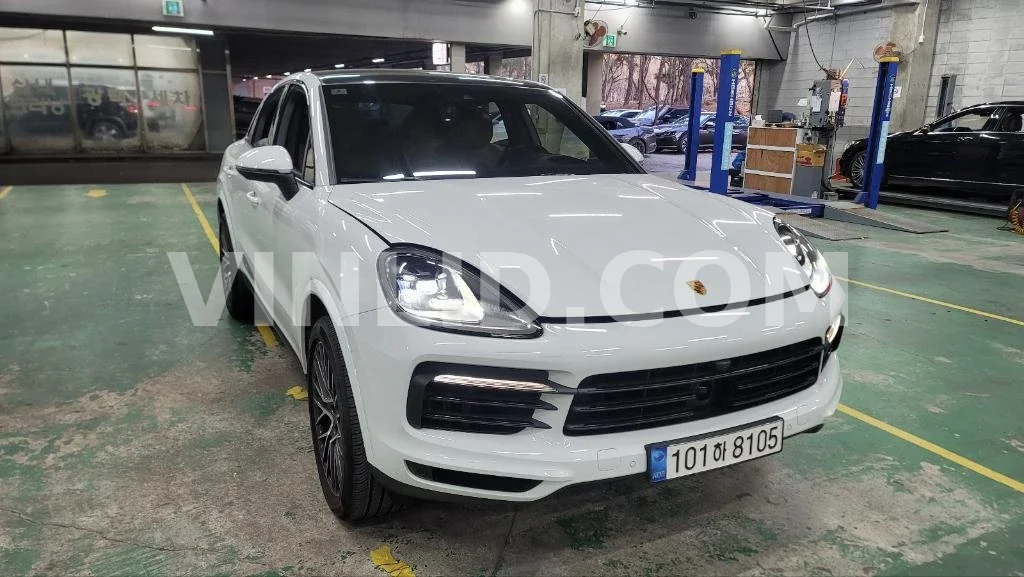 2022 Porsche Cayenne COUPE (5 Seater) - Photo 1