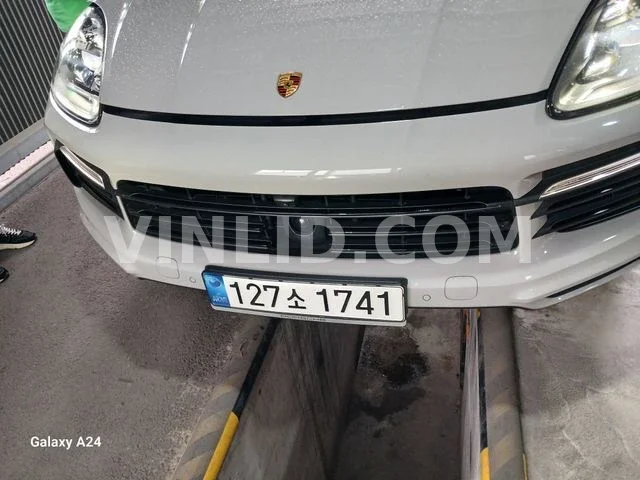 2022 Porsche Cayenne COUPE (5 Seater) - Photo 1