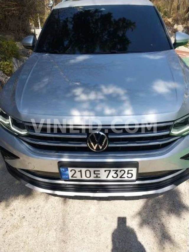 2022 Volkswagen Tiguan 2 - Photo 1
