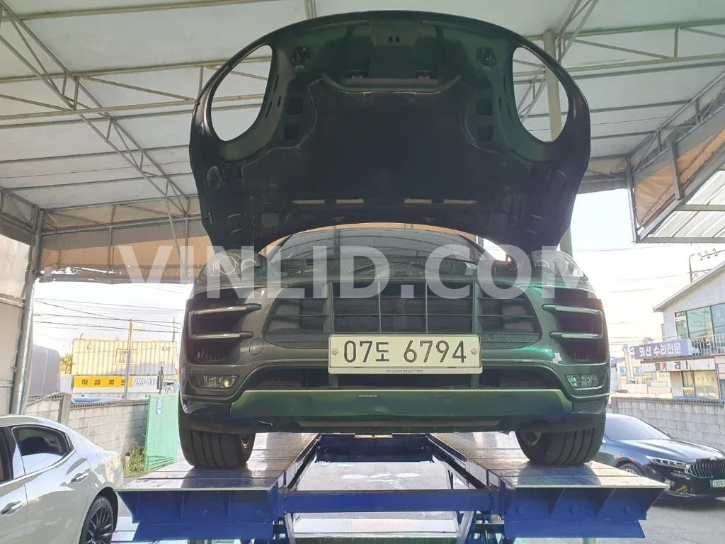 2014 Porsche Macan Turbo - Photo 1