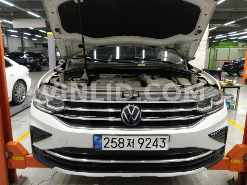 2023 Volkswagen Tiguan 2 - Photo 1