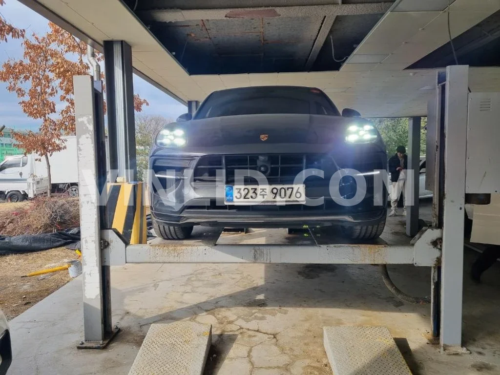 2020 Porsche Macan GTS - Photo 1