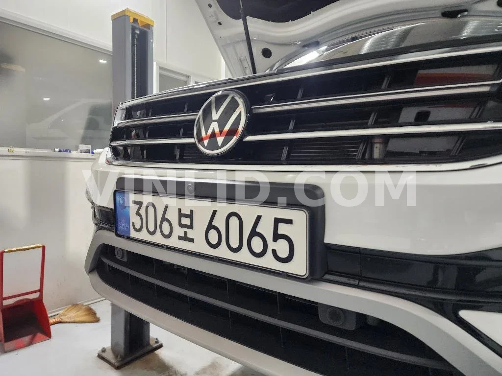 2023 Volkswagen Tiguan Allspace - Photo 1